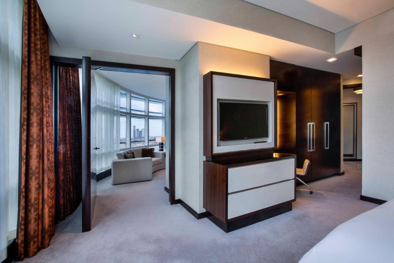 Manor Club Rosewood Suite - Panoramic View